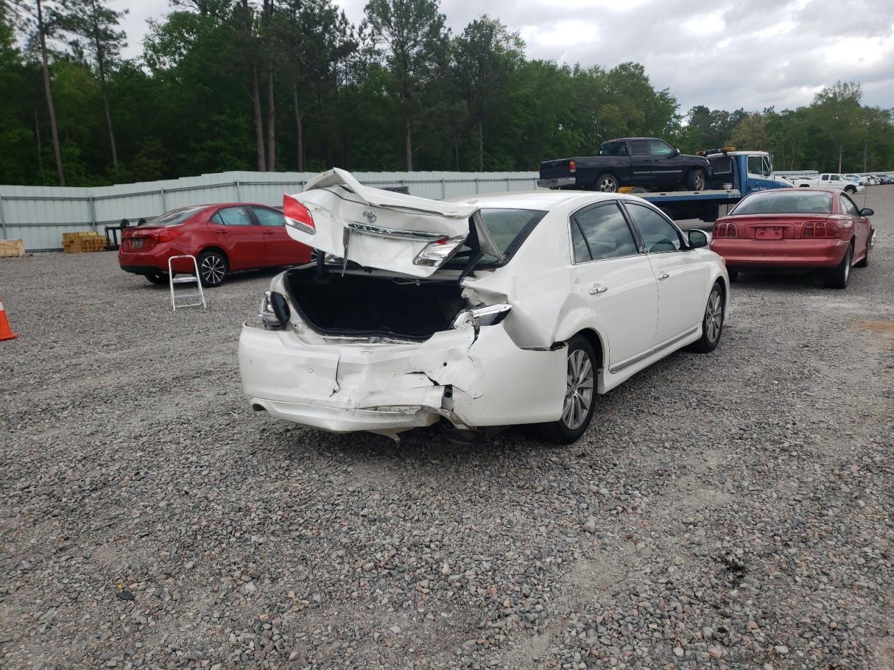 Photo 4 from auction – 2011 TOYOTA AVALON BAS with VIN 4T1BK3DB5BU397146