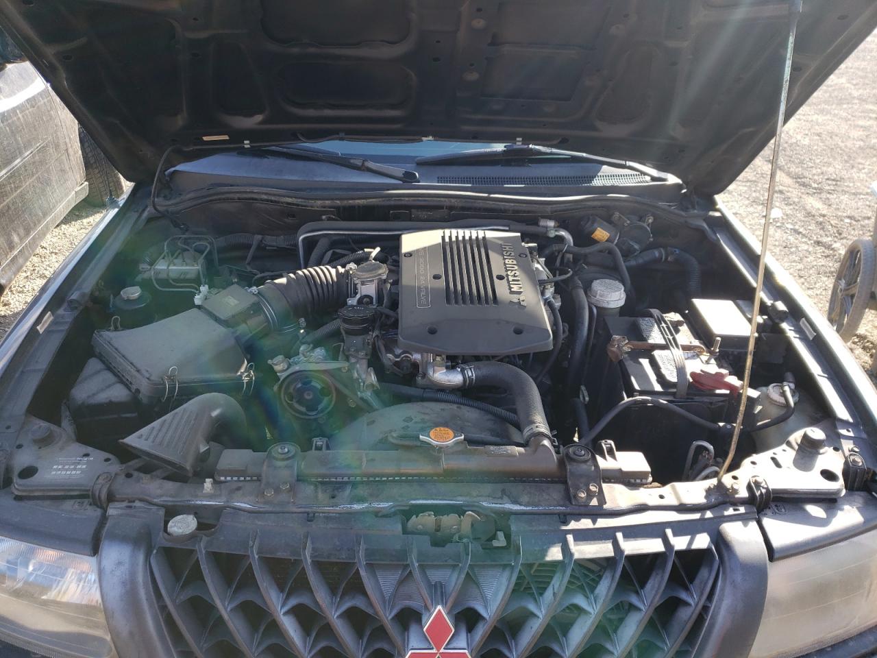 Photo 7 from auction – 2001 MITSUBISHI MONTERO SP with VIN JA4MT21H01P039974