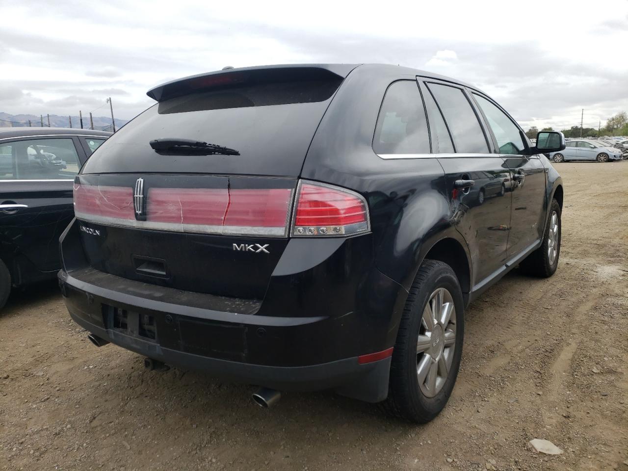 Photo 4 from auction – 2007 LINCOLN MKX with VIN 2LMDU68C27BJ07776