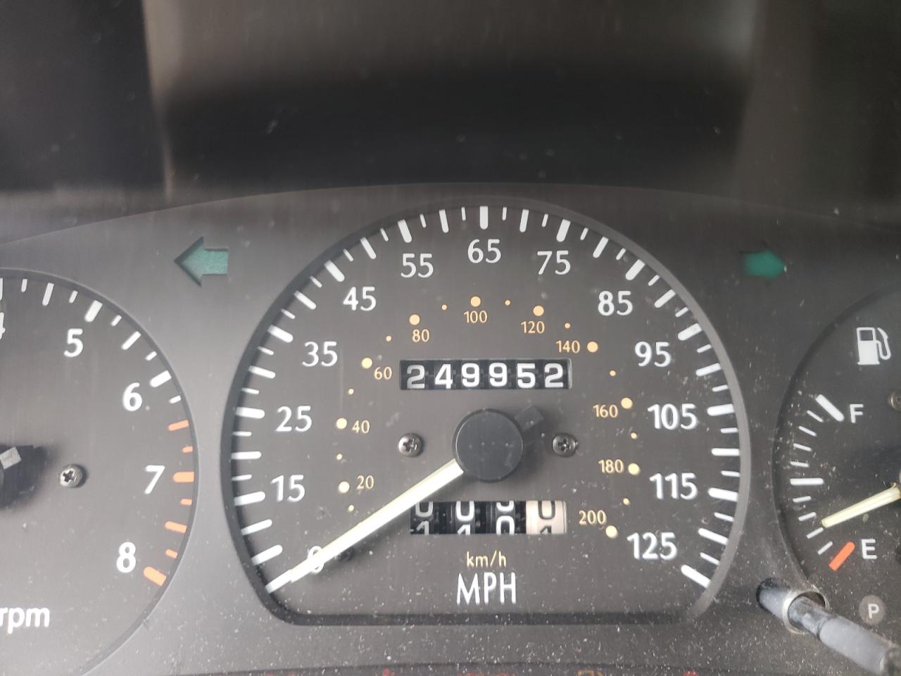 Photo 8 from auction – 1997 KIA SPORTAGE with VIN KNDJB7230V5532261