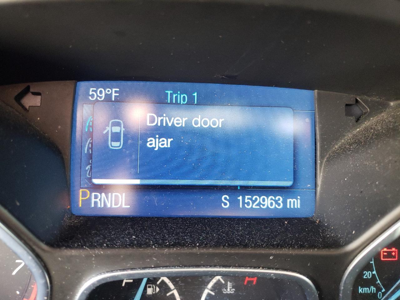 Photo 8 from auction – 2014 FORD FOCUS SE with VIN 1FADP3F24EL375876