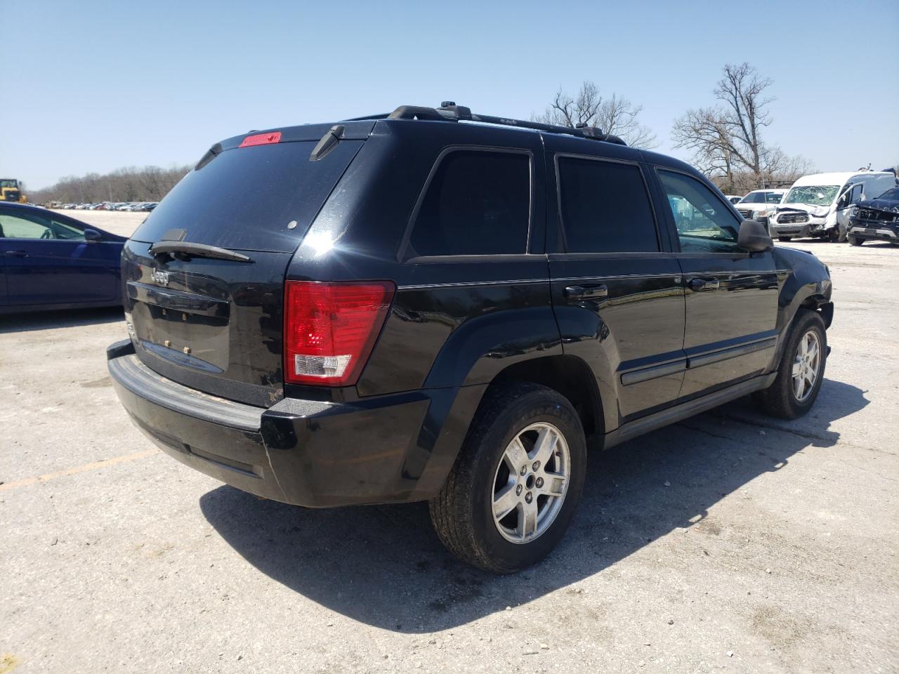 Photo 4 from auction – 2007 JEEP GRAND CHER with VIN 1J8GR48K07C556280