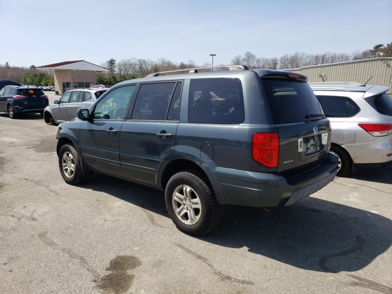 Photo 3 from auction – 2005 HONDA PILOT EX with VIN 2HKYF18405H510292