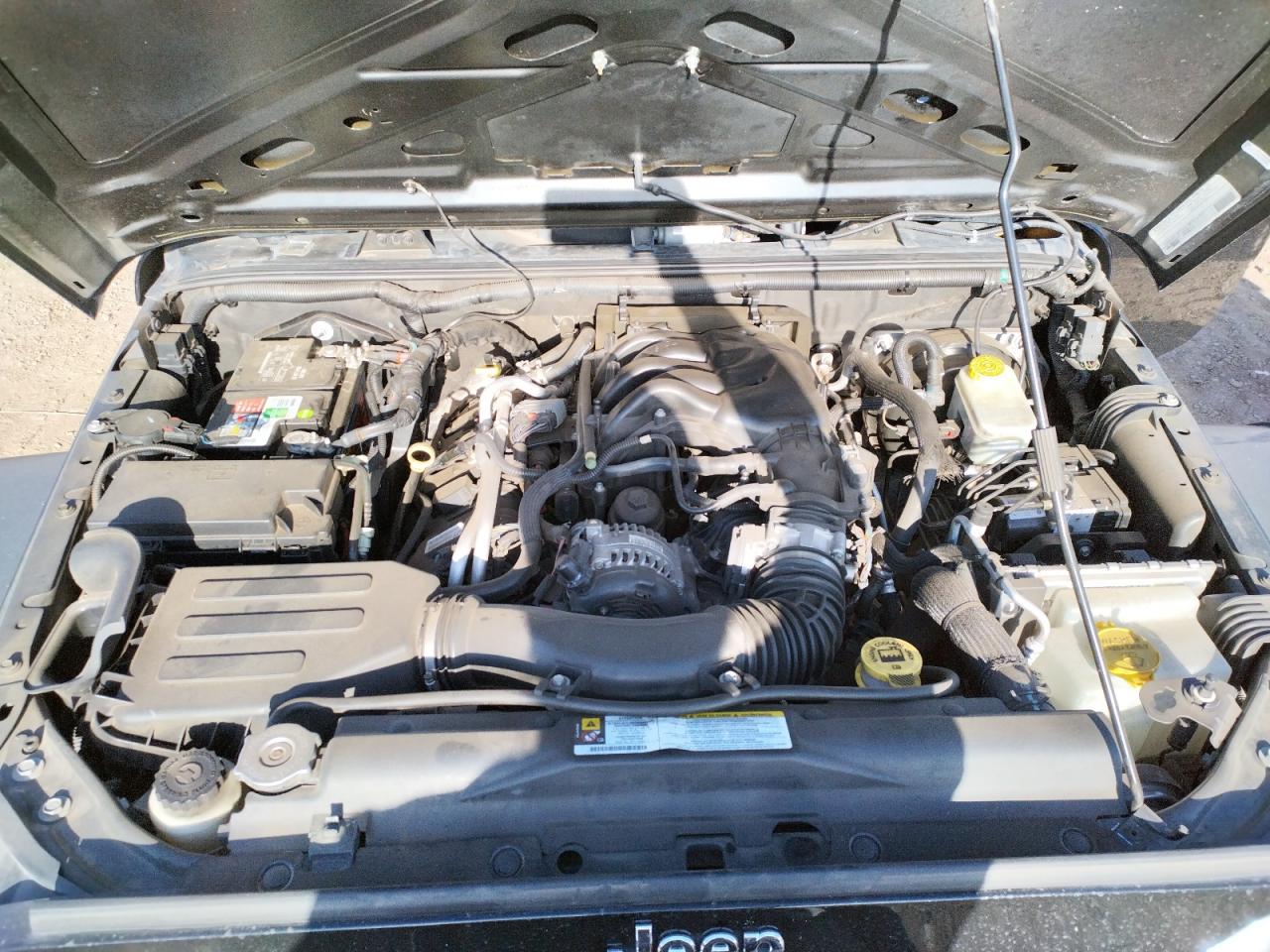 Photo 7 from auction – 2012 JEEP WRANGLER R with VIN 1C4HJWCG4CL112346