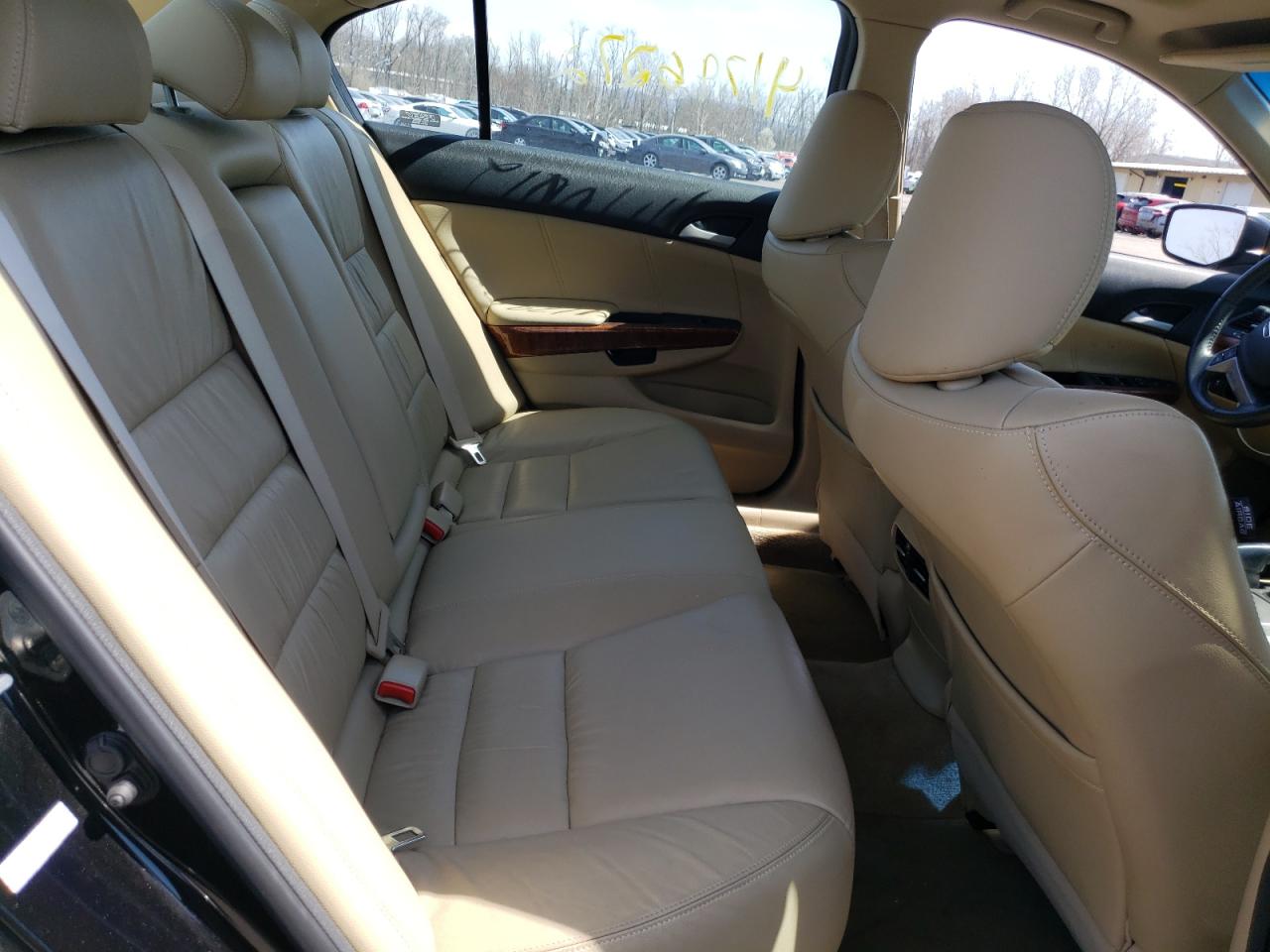 Photo 6 from auction – 2011 HONDA ACCORD EXL with VIN 1HGCP2F81BA113620