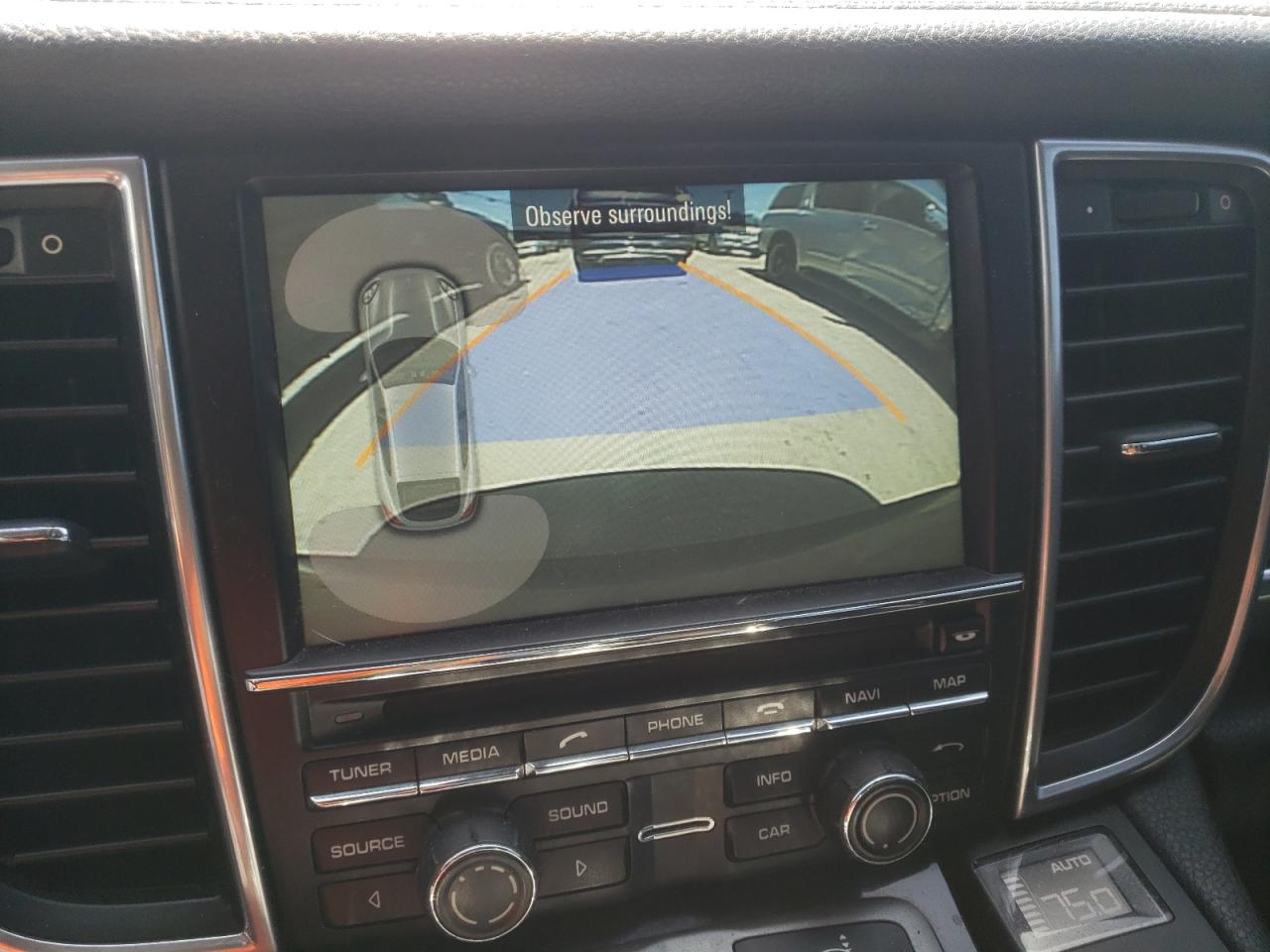 Photo 9 from auction – 2015 PORSCHE PANAMERA 2 with VIN WP0AA2A70FL003545