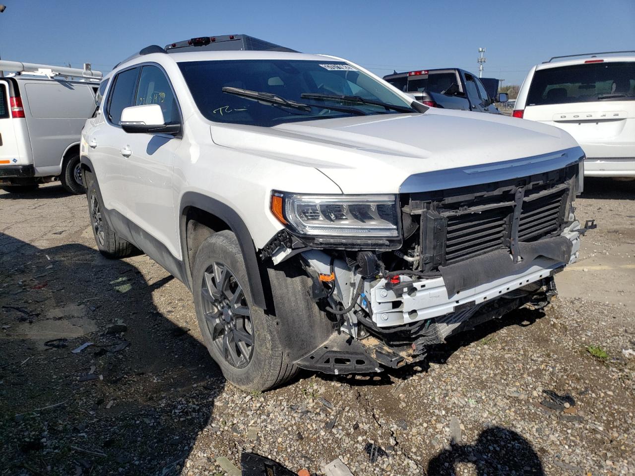 GMC ACADIA SLE 2021 with VIN 1GKKNRL4XMZ160017 - Photo from auction