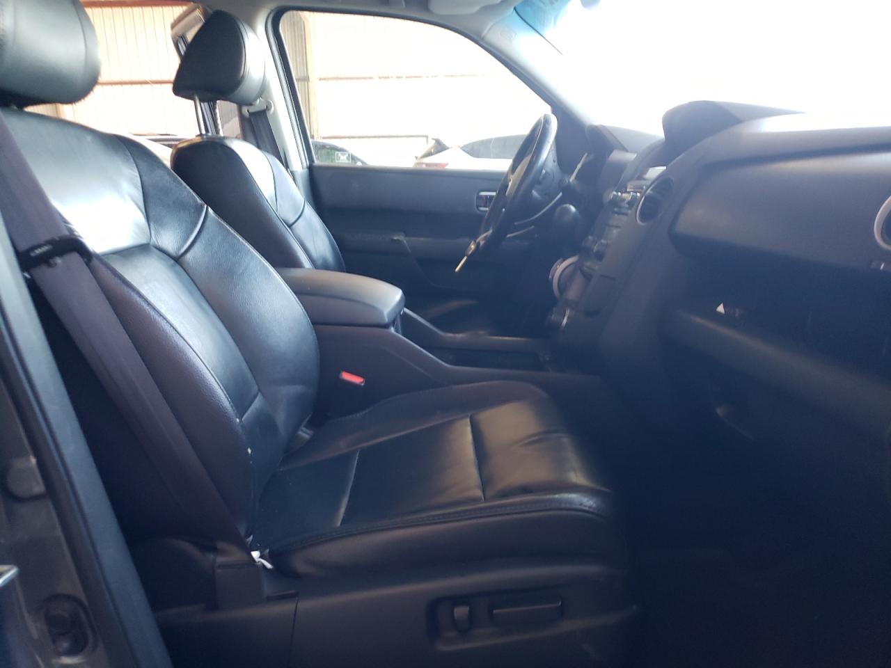 Photo 5 from auction – 2012 HONDA PILOT EXL with VIN 5FNYF4H63CB012277