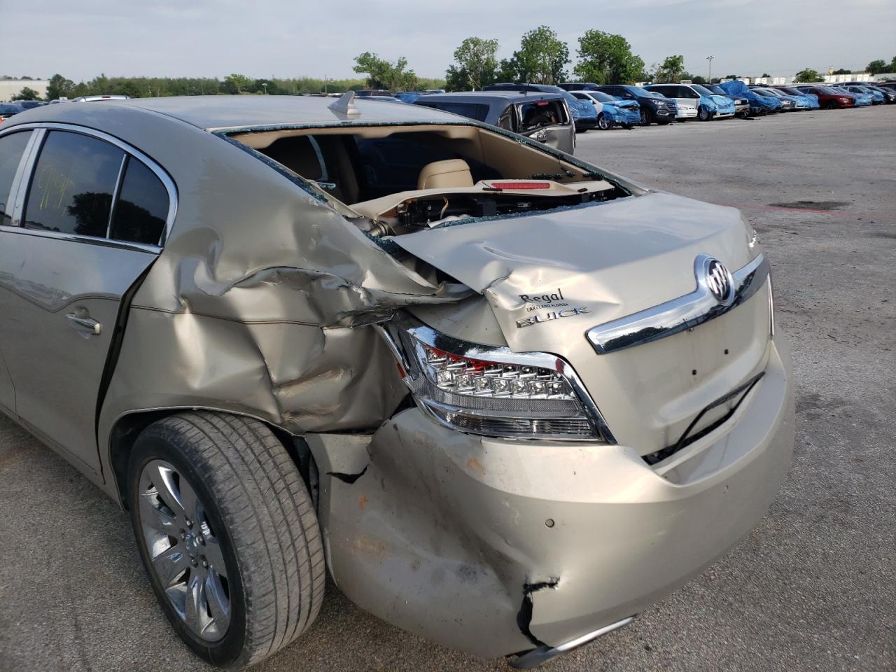 Photo 9 from auction – 2011 BUICK LACROSSE C with VIN 1G4GE5ED9BF282207