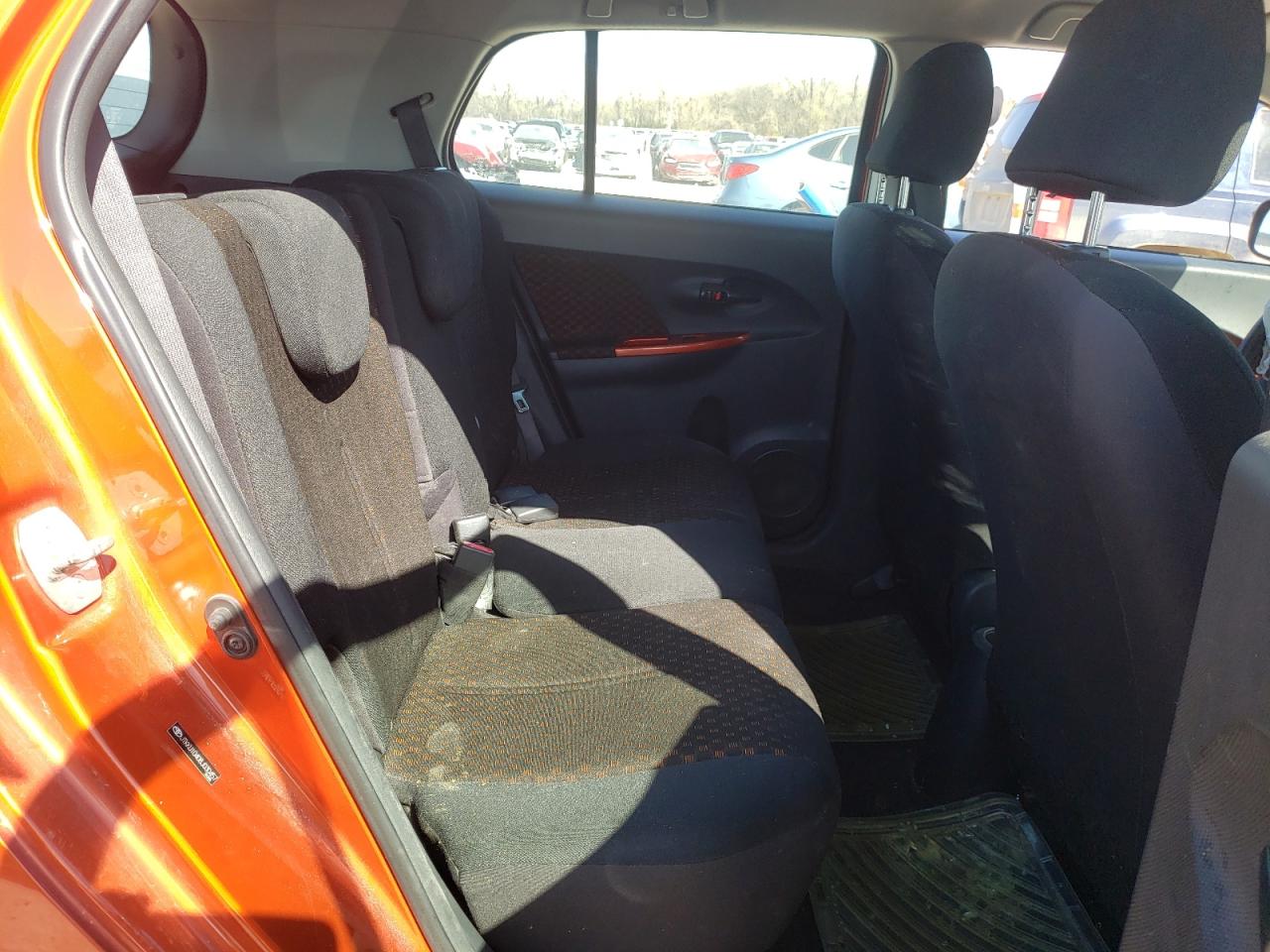 Photo 6 from auction – 2008 SCION XD with VIN JTKKU10408J030457