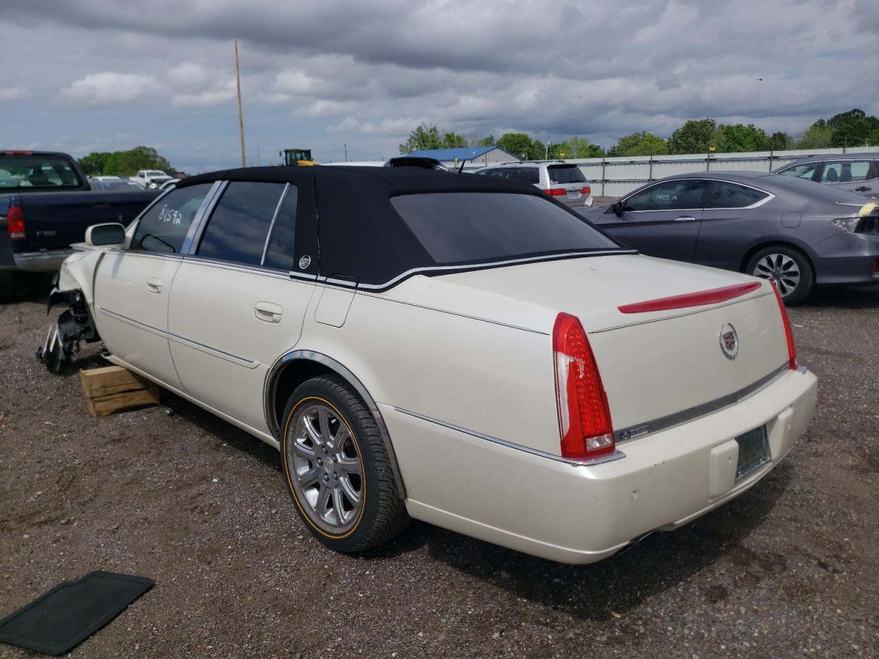 صورة رقم 3 من المزاد - 2008 CADILLAC DTS مع VIN 1G6KD57Y88U157482