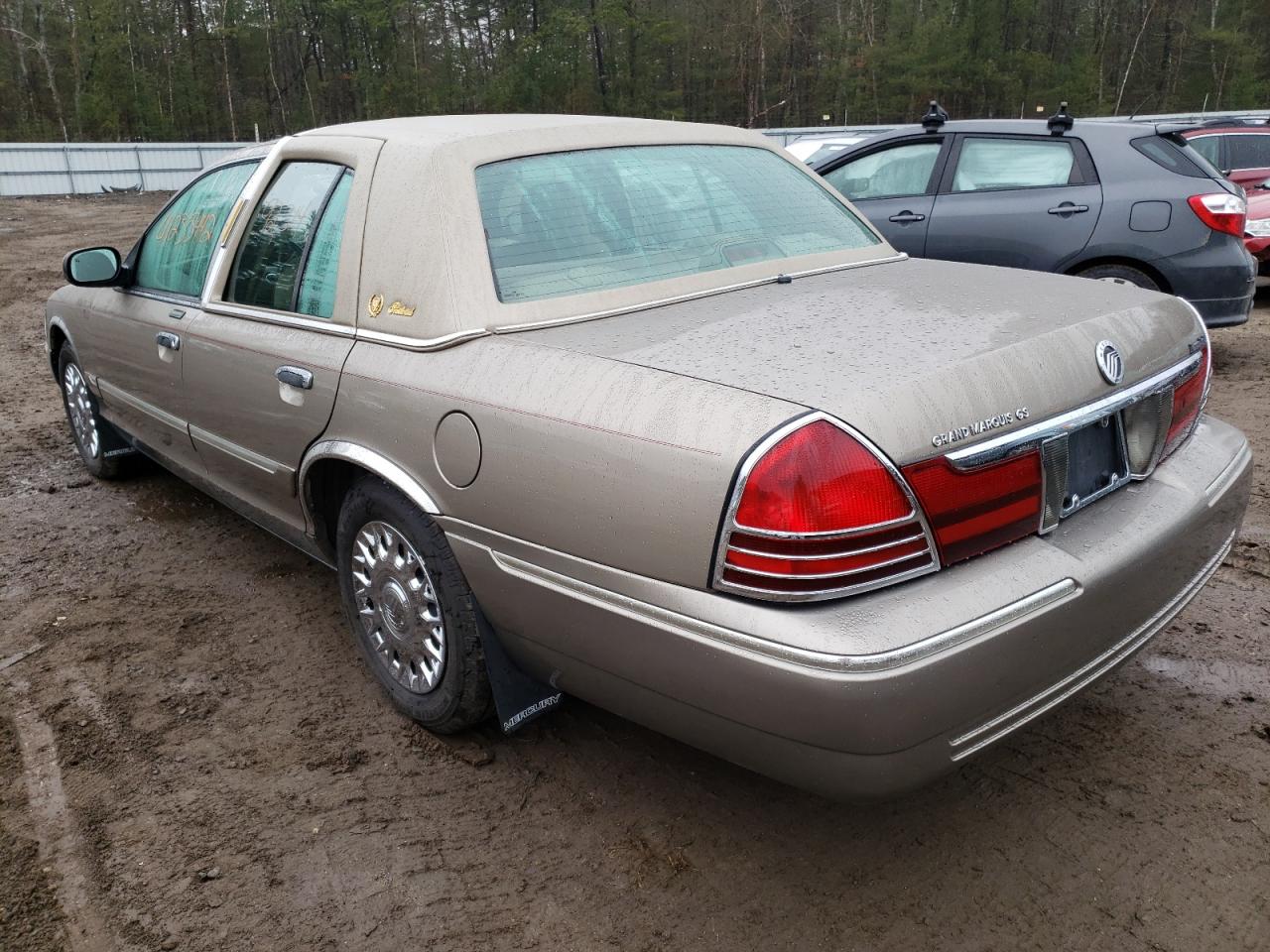 Photo 3 from auction – 2003 MERCURY GRAND MARQ with VIN 2MEFM74W43X627181