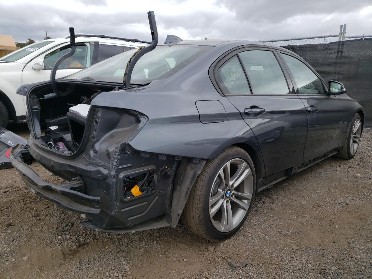 Photo 4 from auction – 2014 BMW 328 I SULE with VIN WBA3C1C59EK106392