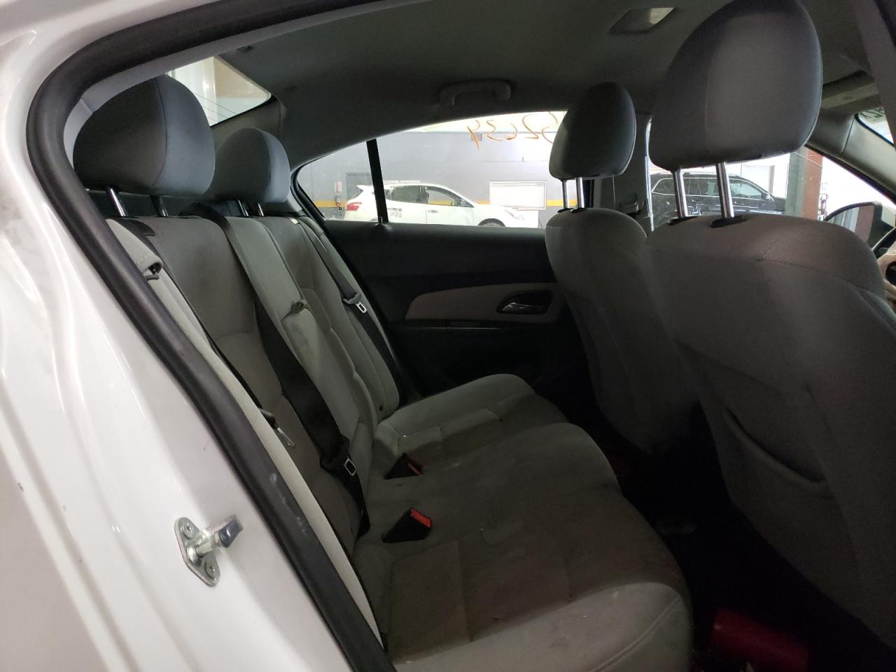 Photo 6 from auction – 2014 CHEVROLET CRUZE LT with VIN 1G1PC5SBXE7357355
