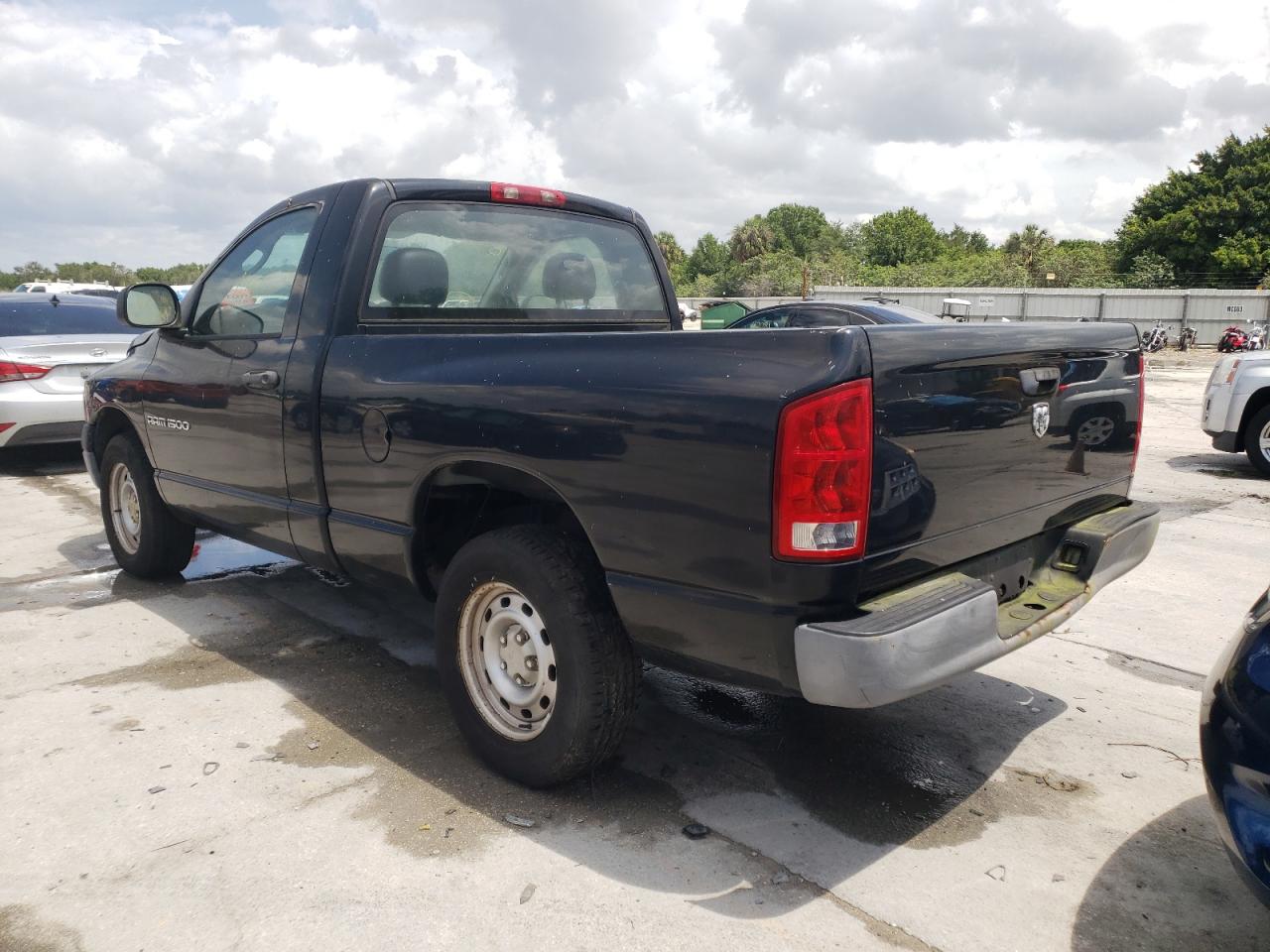 Photo 3 from auction – 2005 DODGE RAM 1500 S with VIN 1D7HA16K95J621873