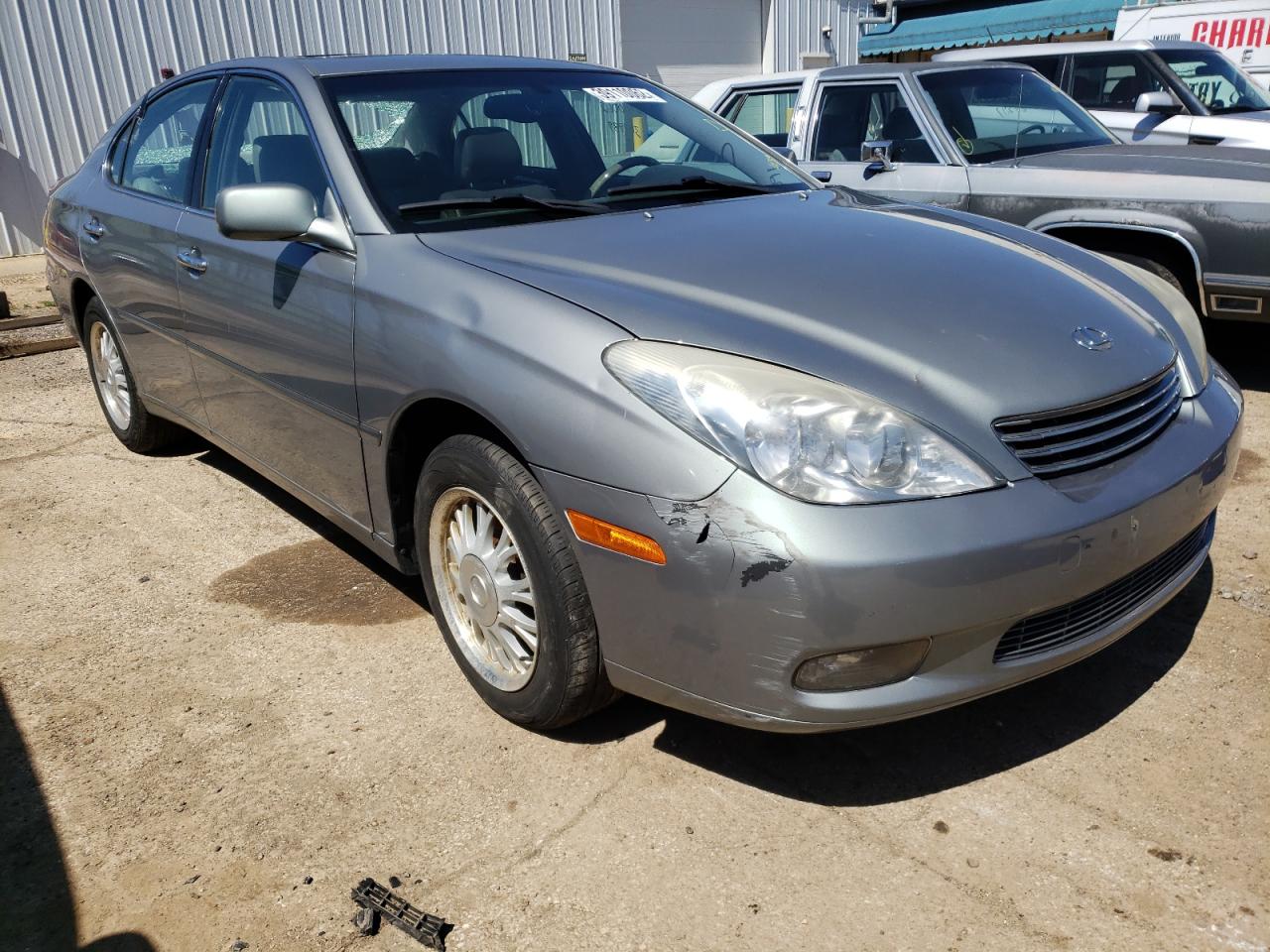 LEXUS ES 300 2003 with VIN JTHBF30G630101391 - Photo from auction