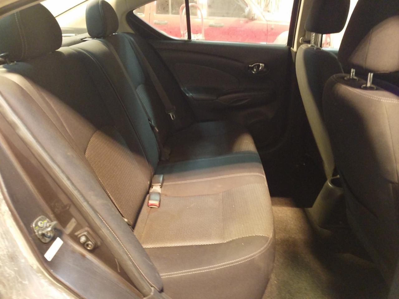 Photo 6 from auction – 2015 NISSAN VERSA S with VIN 3N1CN7AP1FL944245