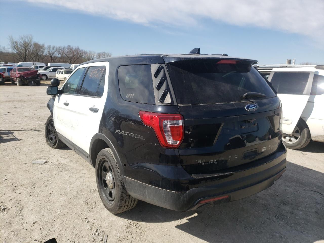 Photo 3 from auction – 2017 FORD EXPLORER P with VIN 1FM5K8AR9HGD44176