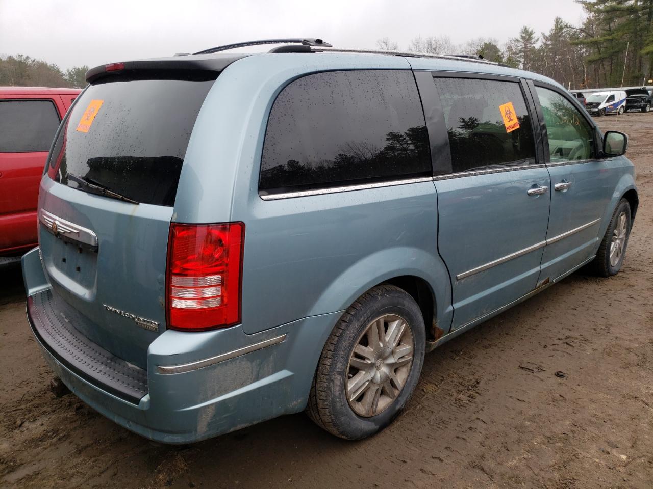 Photo 4 from auction – 2010 CHRYSLER TOWN & COU with VIN 2A4RR6DX7AR152351