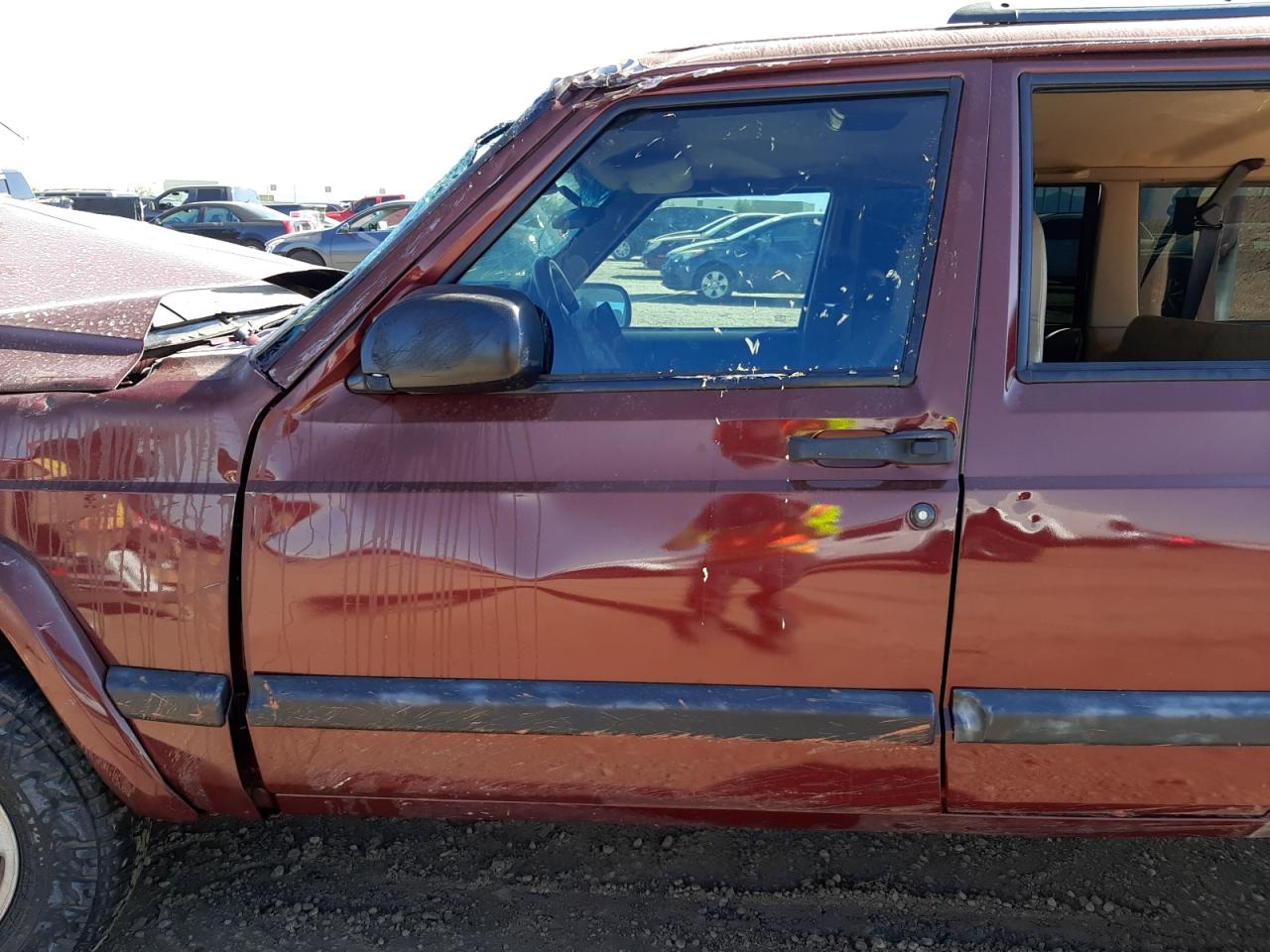 Фото 10 с аукциона – 2001 JEEP CHEROKEE S с VIN 1J4FF48S01L614353