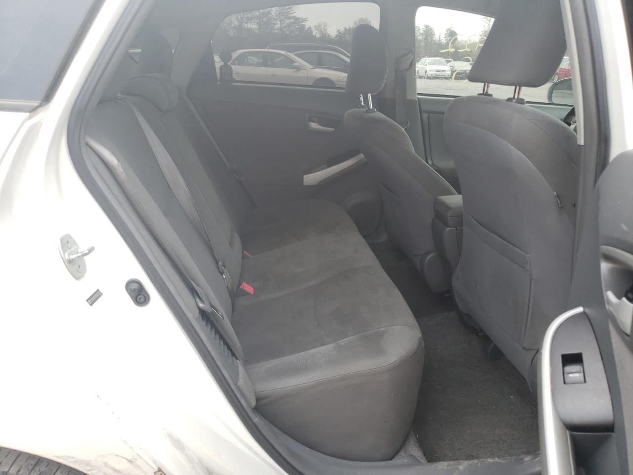 Photo 6 from auction – 2011 TOYOTA PRIUS with VIN JTDKN3DUXB5351609