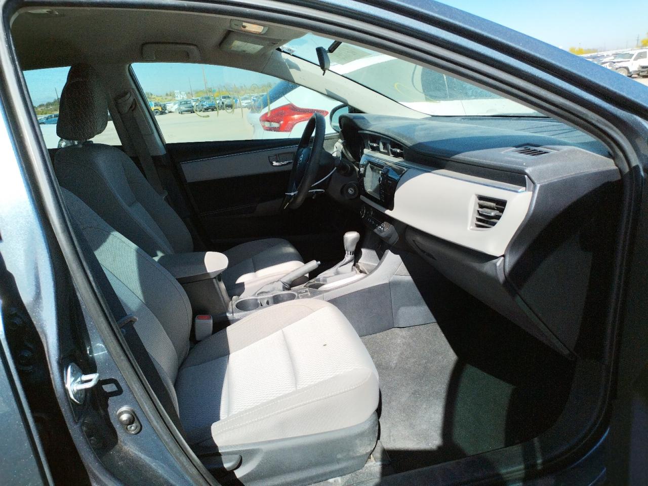 Photo 5 from auction – 2016 TOYOTA COROLLA L with VIN 2T1BURHE2GC707795