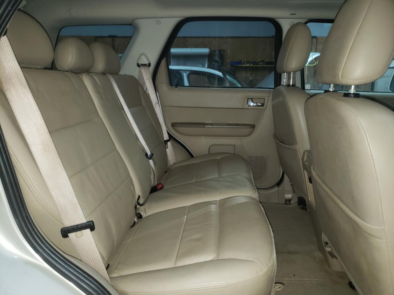 Photo 6 from auction – 2008 FORD ESCAPE LIM with VIN 1FMCU94148KA05478
