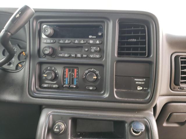 Photo 9 from auction – 2003 CHEVROLET SILVERADO with VIN 1GCEK19T03Z327890