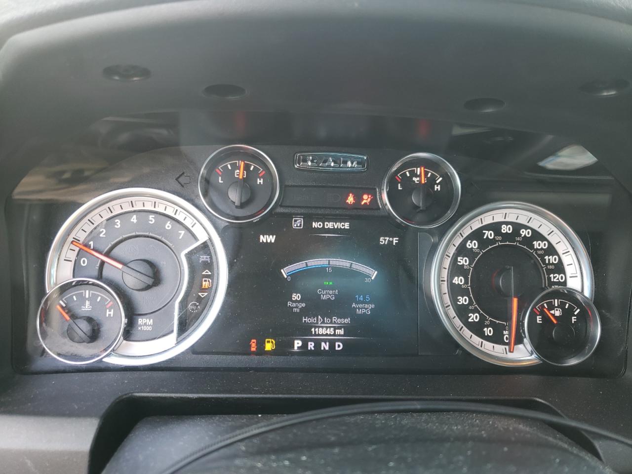 Photo 8 from auction – 2017 RAM 1500 SLT with VIN 3C6RR7LT7HG523865