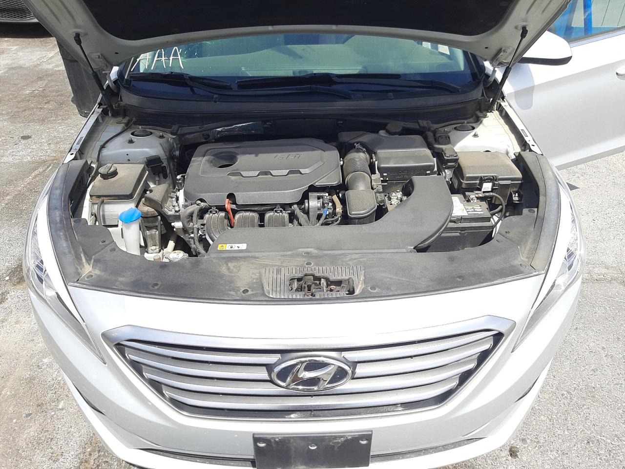 Photo 7 from auction – 2017 HYUNDAI SONATA SE with VIN 5NPE24AF8HH528667
