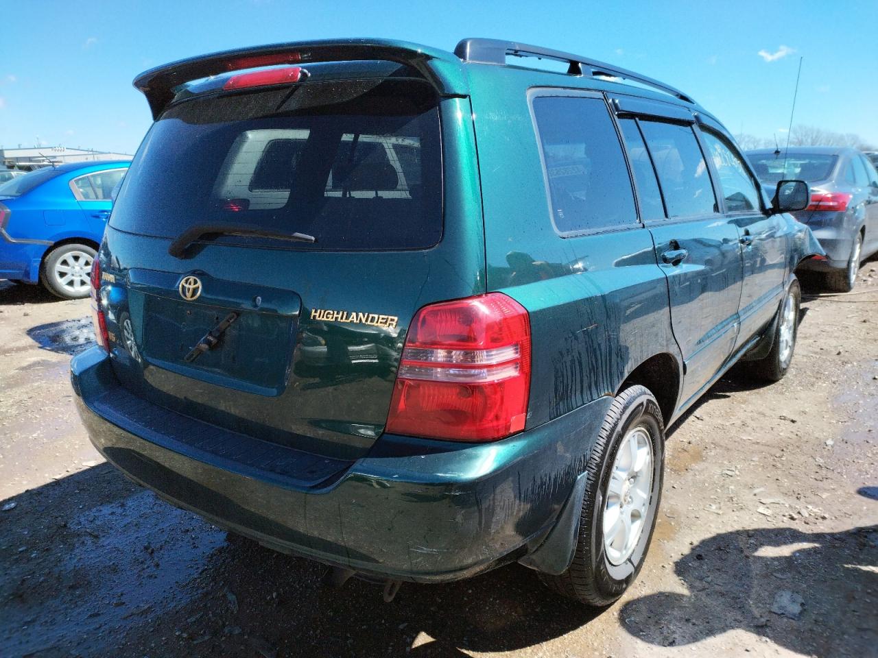 Photo 4 from auction – 2001 TOYOTA HIGHLANDER with VIN JTEHF21A010023571