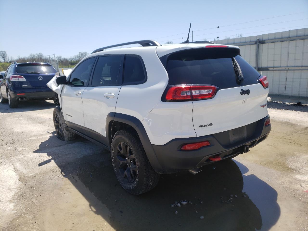 Photo 3 from auction – 2016 JEEP CHEROKEE T with VIN 1C4PJMBS0GW309914
