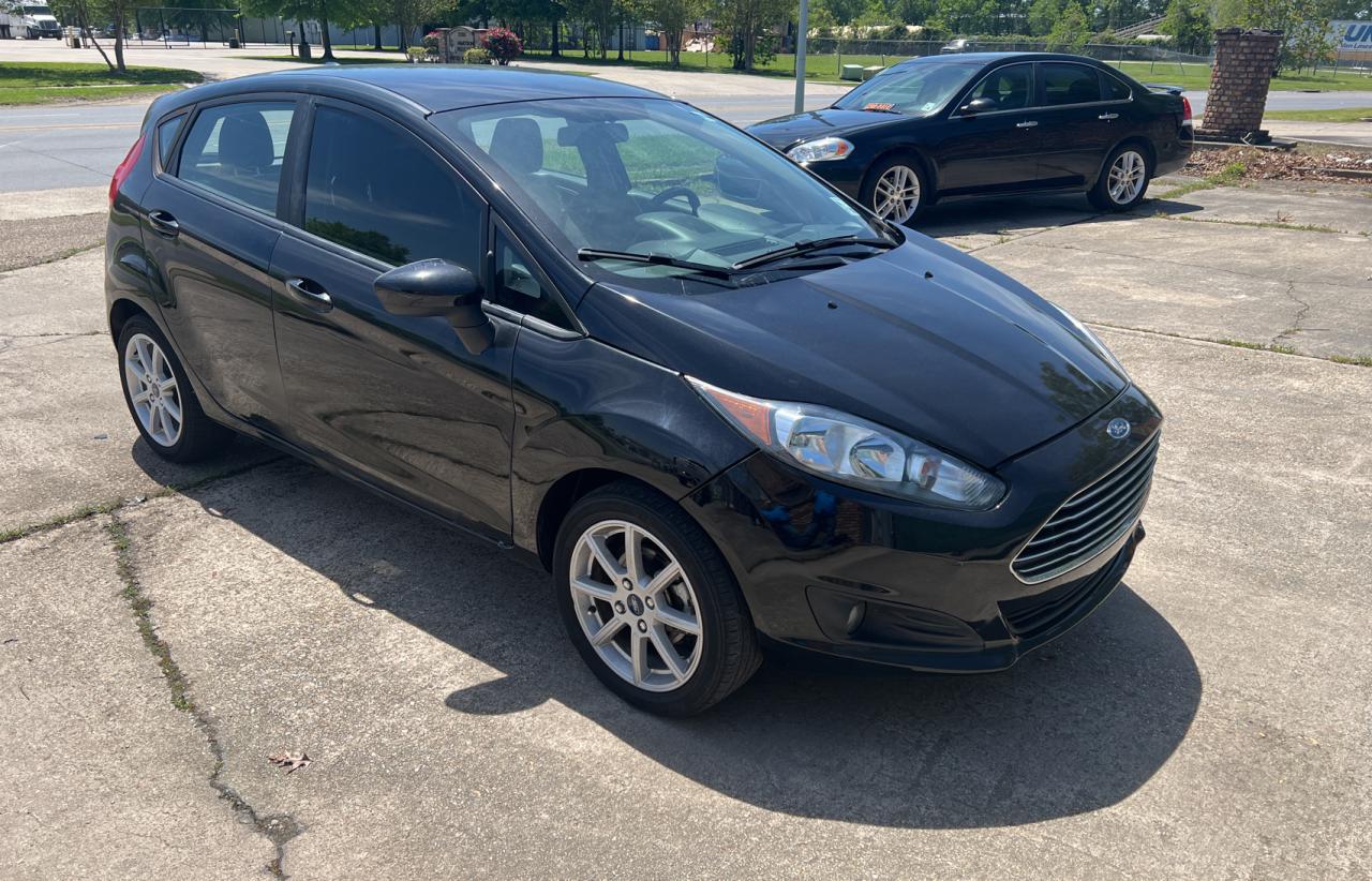 FORD FIESTA SE 2019 with VIN 3FADP4EJ5KM138564 - Photo from auction