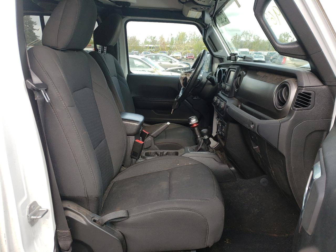 Photo 5 from auction – 2020 JEEP GLADIATOR with VIN 1C6HJTAG5LL120044