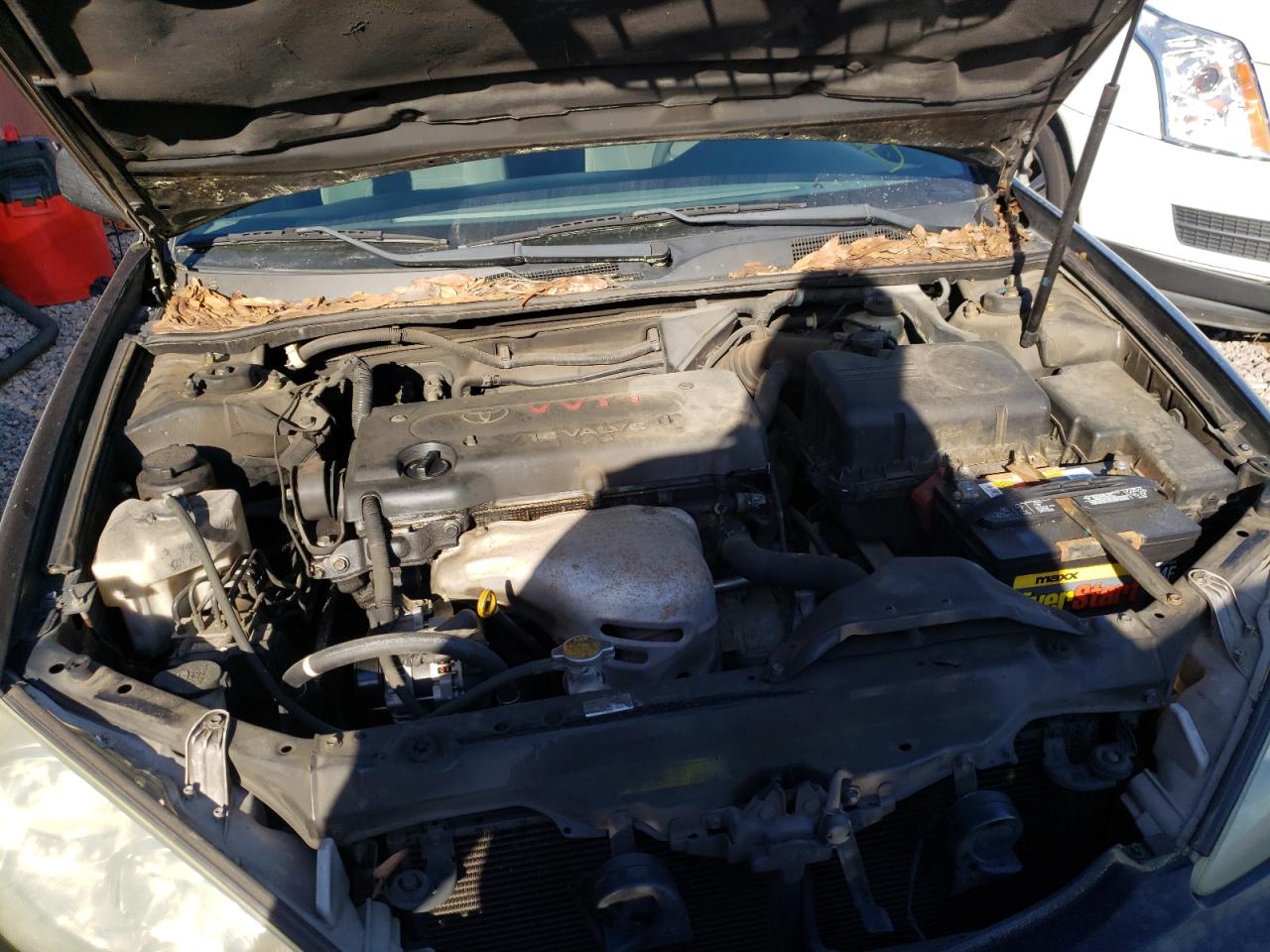 Photo 7 from auction – 2005 TOYOTA CAMRY LE with VIN 4T1BE32K85U061165