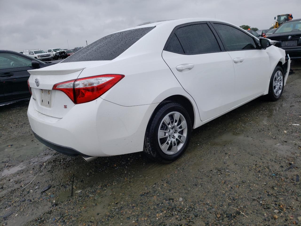 Photo 4 from auction – 2016 TOYOTA COROLLA L with VIN 2T1BURHE9GC607337