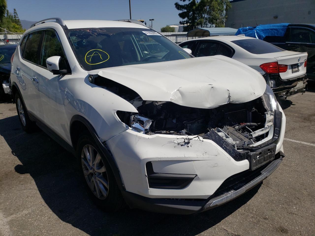NISSAN ROGUE S 2017 with VIN KNMAT2MT7HP591426 - Photo from auction