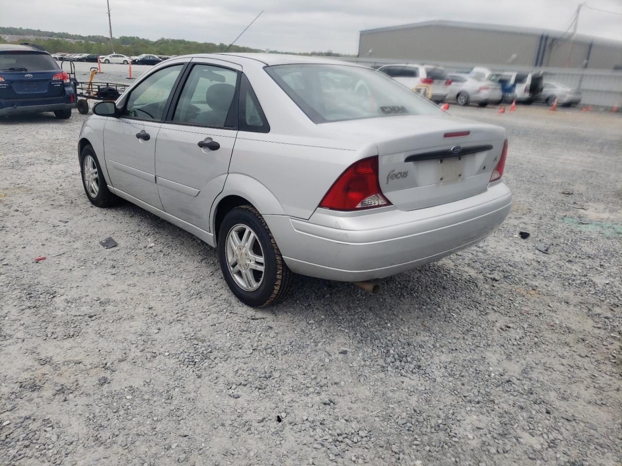 Photo 3 from auction – 2004 FORD FOCUS SE C with VIN 1FAFP34334W154853