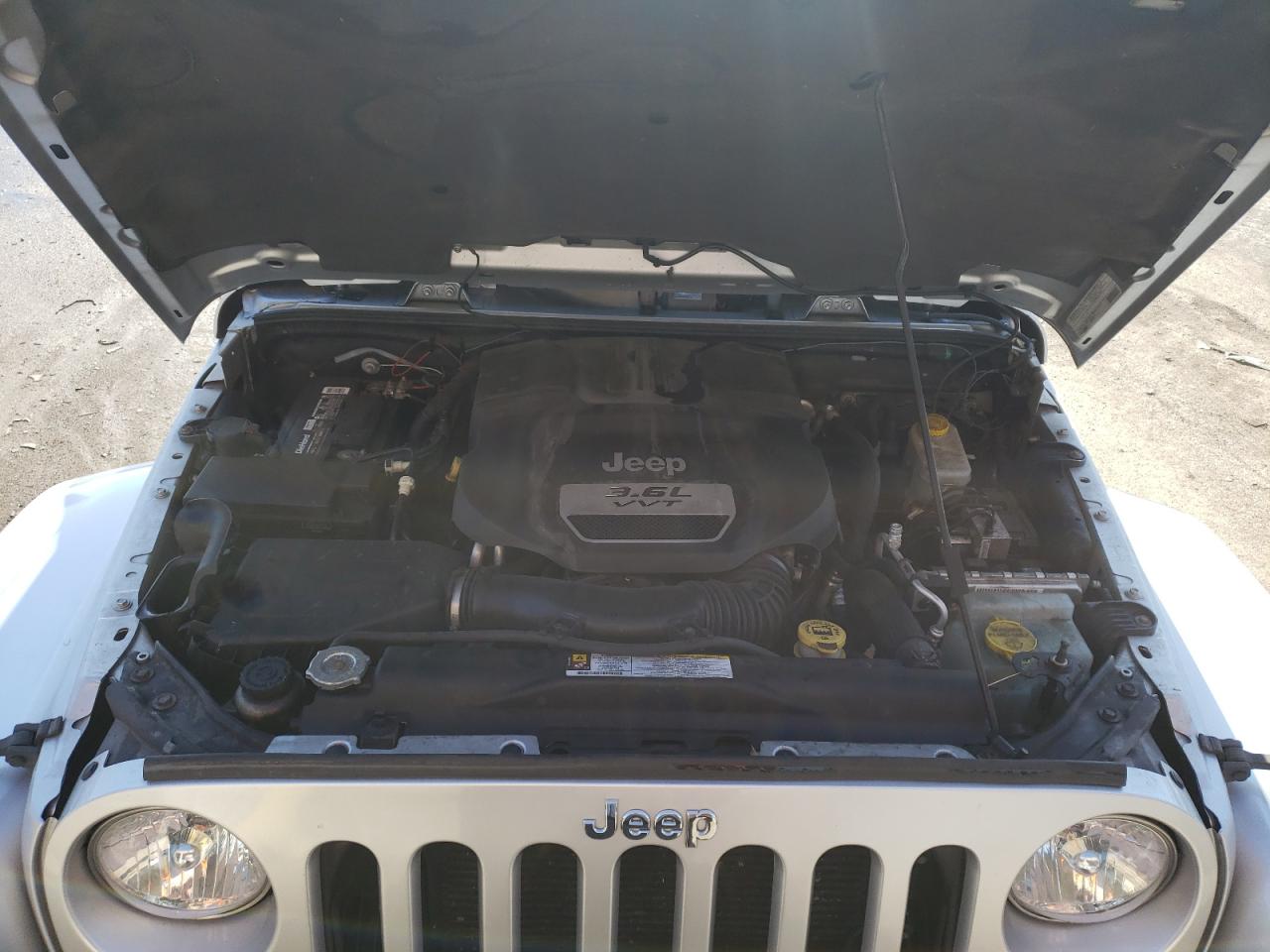 Photo 7 from auction – 2012 JEEP WRANGLER U with VIN 1C4BJWEG1CL131827
