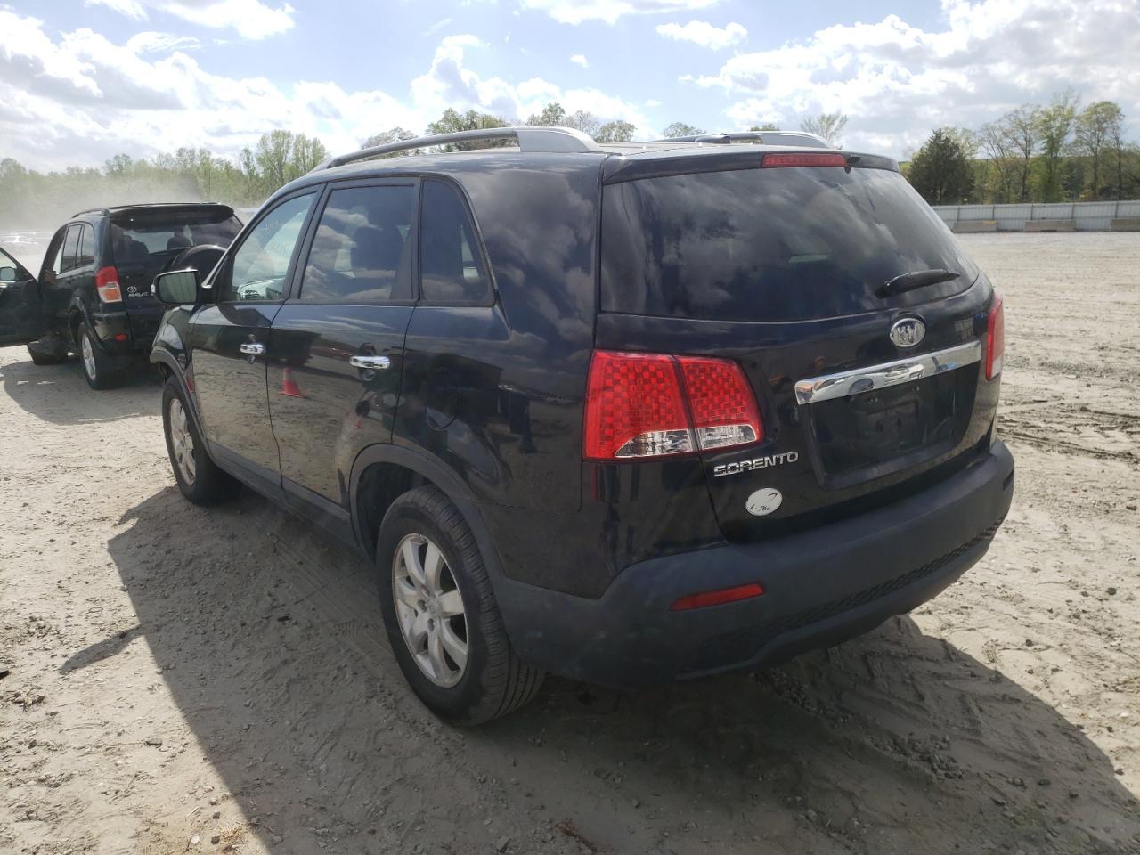 Photo 3 from auction – 2011 KIA SORENTO BA with VIN 5XYKT3A12BG178322