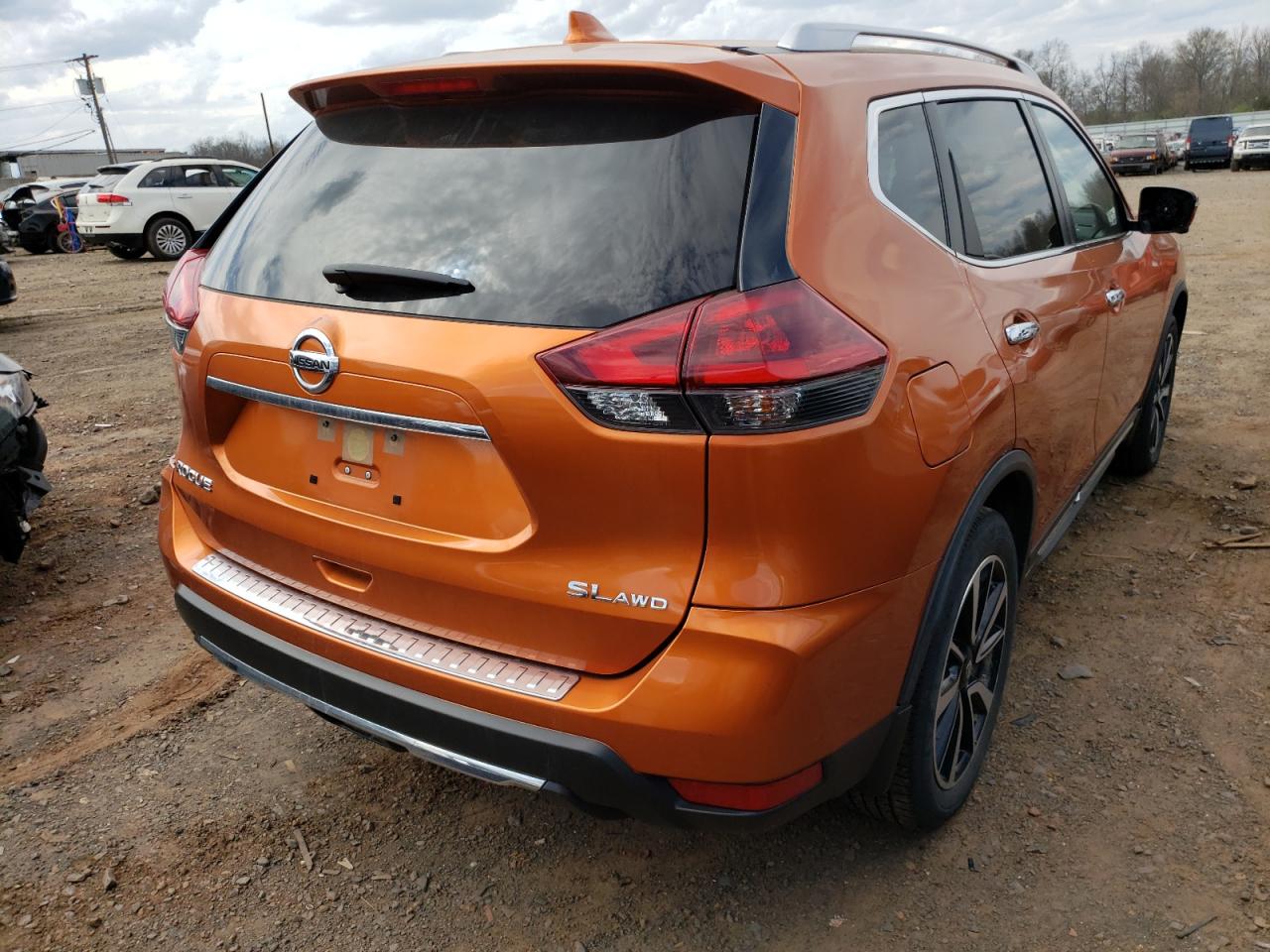 Photo 4 from auction – 2018 NISSAN ROGUE S with VIN JN8AT2MVXJW320992