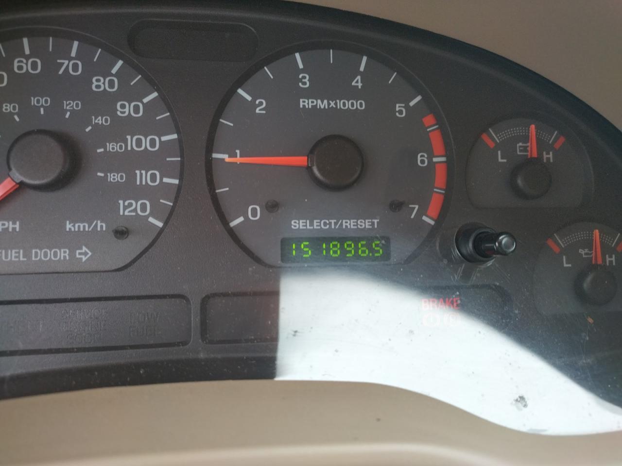 Photo 8 from auction – 2001 FORD MUSTANG with VIN 1FAFP44461F129648