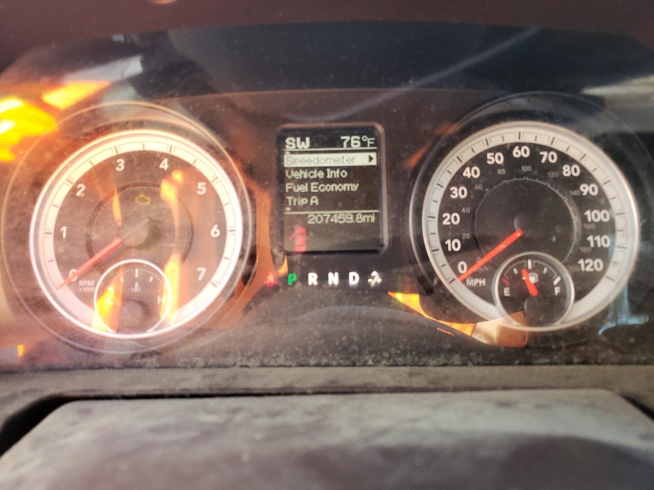 Photo 8 from auction – 2014 RAM 1500 SLT with VIN 1C6RR6GTXES256956