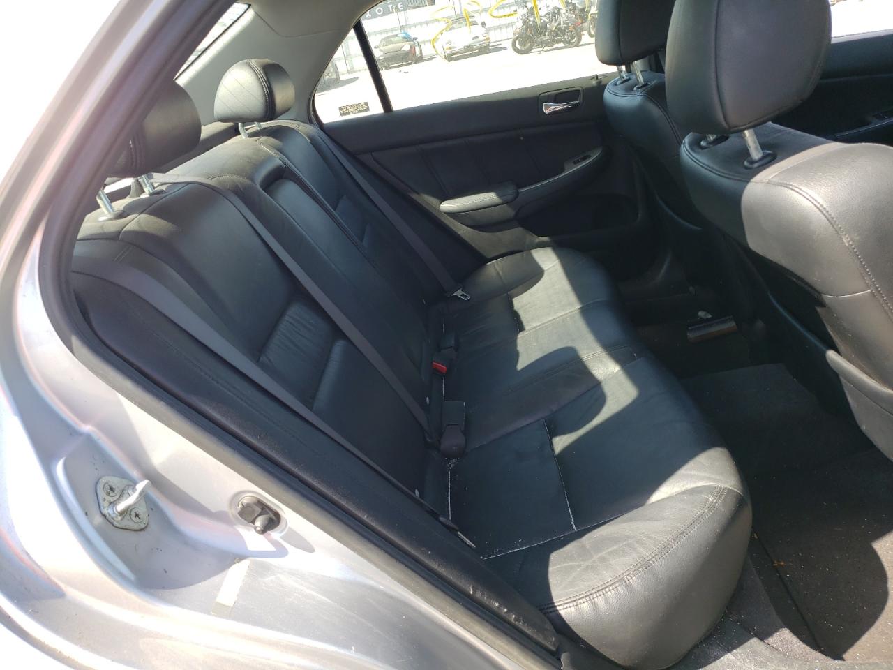 Photo 6 from auction – 2003 HONDA ACCORD EX with VIN JHMCM56633C081829
