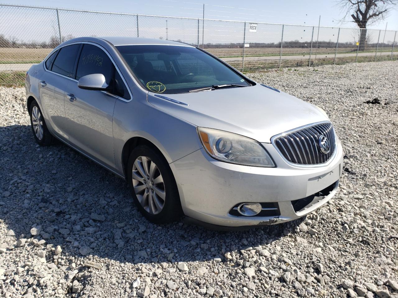 BUICK VERANO 2012 with VIN 1G4PP5SK0C4164752 - Photo from auction