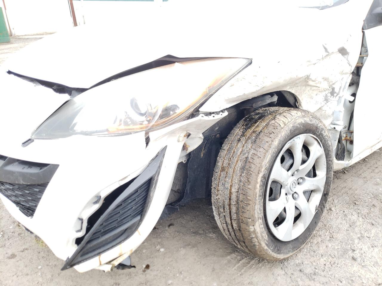 Photo 9 from auction – 2011 MAZDA 3 I with VIN JM1BL1UG8B1463398
