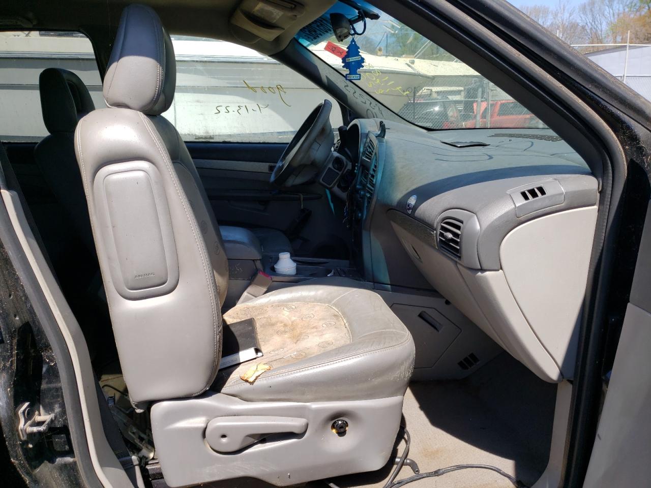 Photo 5 from auction – 2002 BUICK RENDEZVOUS with VIN 3G5DA03E62S523631