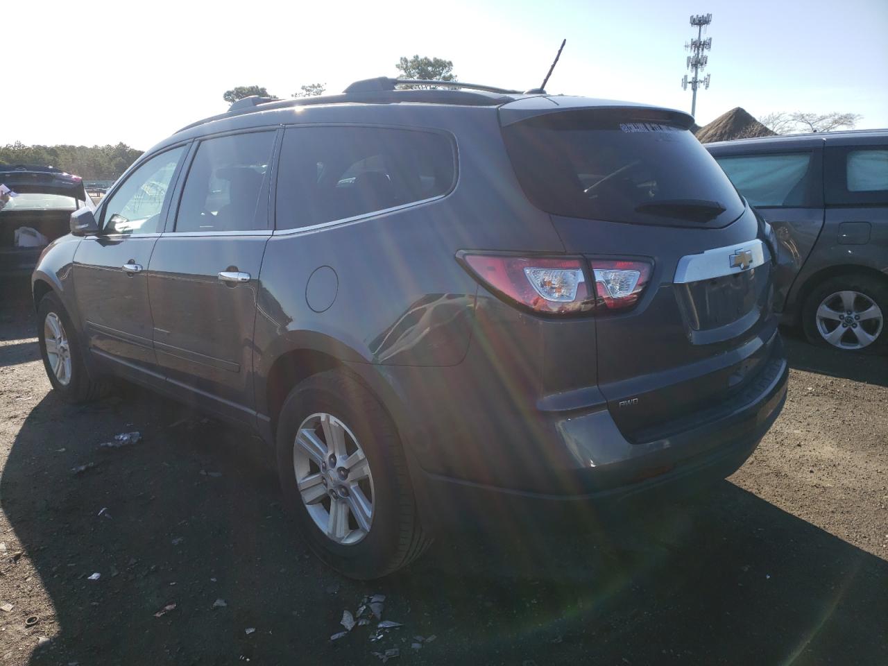 Photo 3 from auction – 2014 CHEVROLET TRAVERSE with VIN 1GNKVHKD9EJ168995