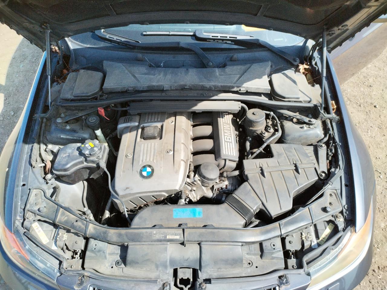 Photo 7 from auction – 2006 BMW 330 I with VIN WBAVB33596AZ85794