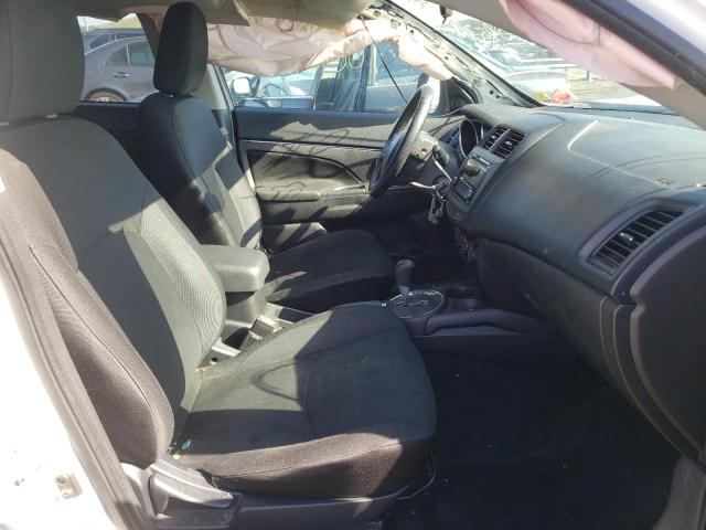 Photo 5 from auction – 2015 MITSUBISHI OUTLANDER with VIN 4A4AR3AW3FE045310